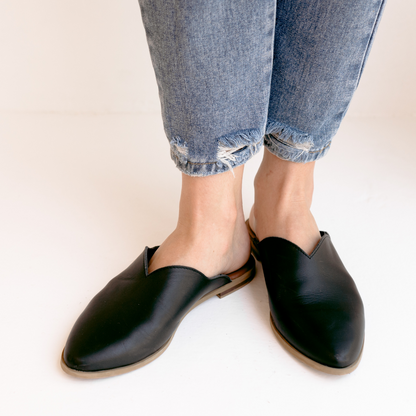 The Everyday Leather Mule - Black