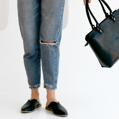 The Everyday Leather Mule - Black